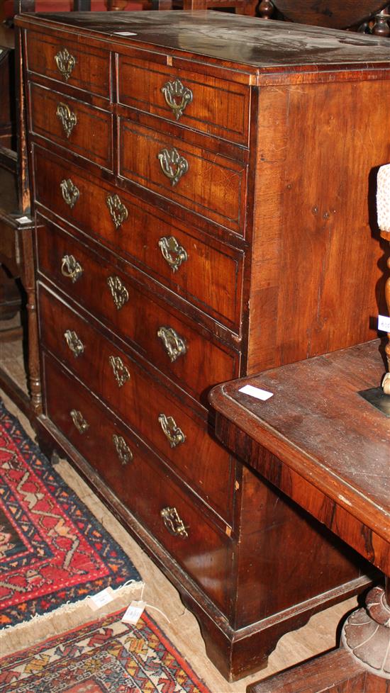 Large Georgian mahogany chest of drawers